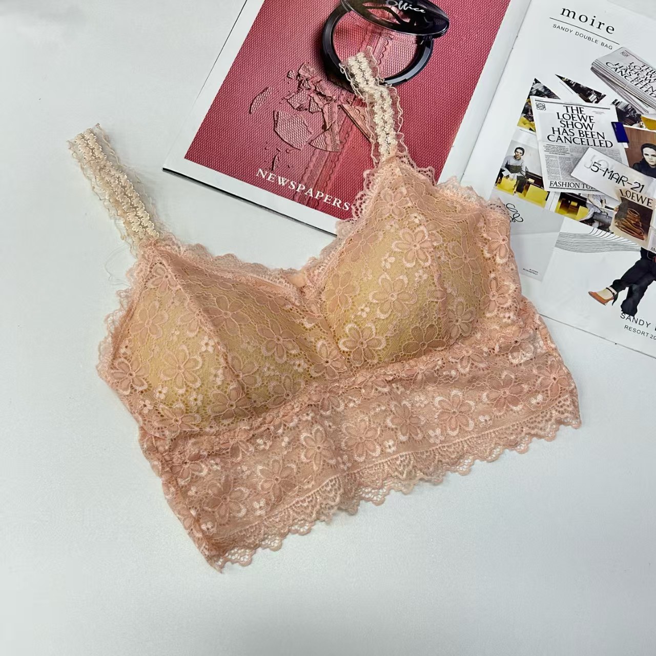 555# Export to the Middle East and Africa, stock women's vests, broadband solid color, comfortable, sexy and interesting vests, beautiful back, detachable chest pad, back center underwear, QNI Specification drawing