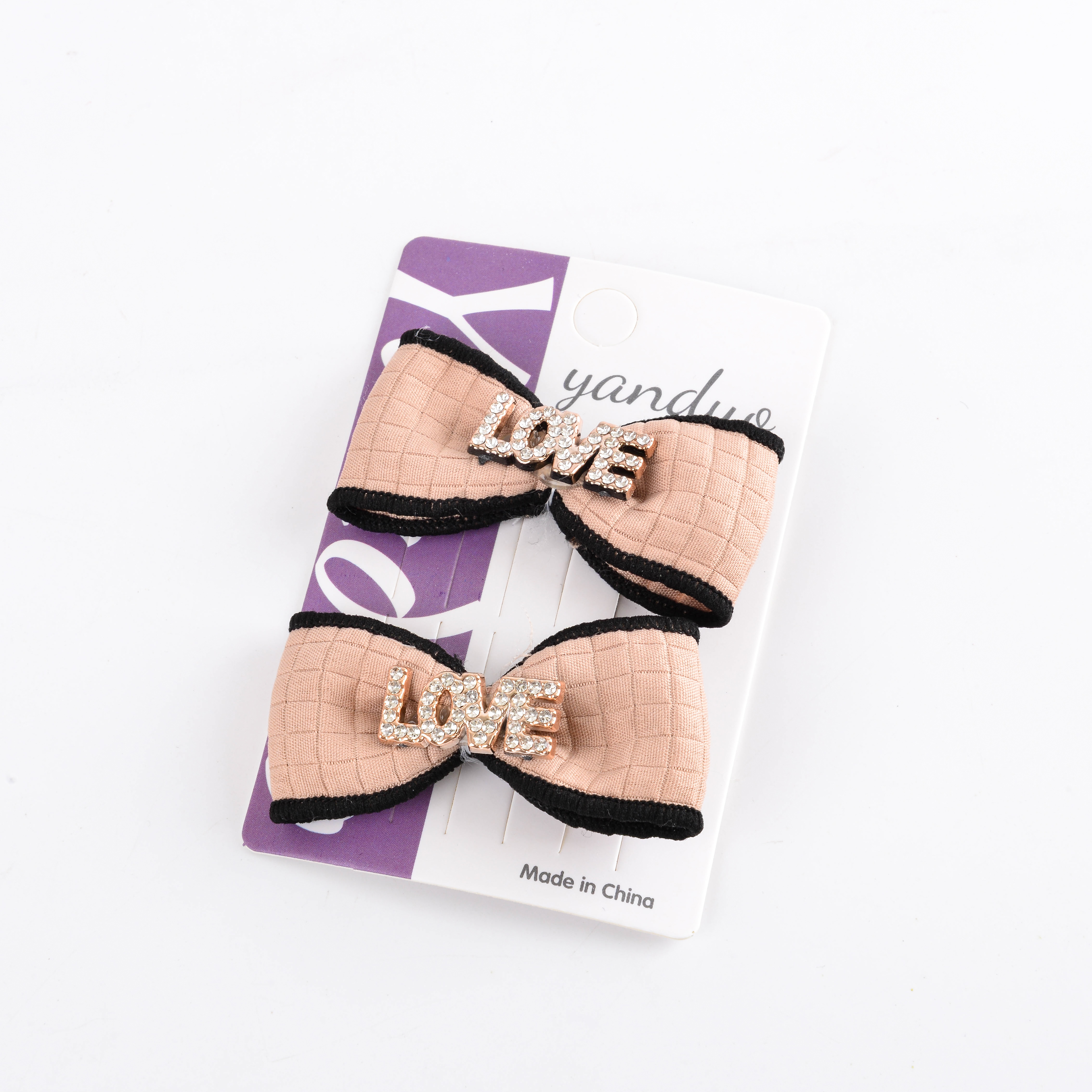 The side clip of the little Chanel style won't harm the baby's hair. It's a stylish hair clip for girls and a bow headpiece for babies' body hair details Picture