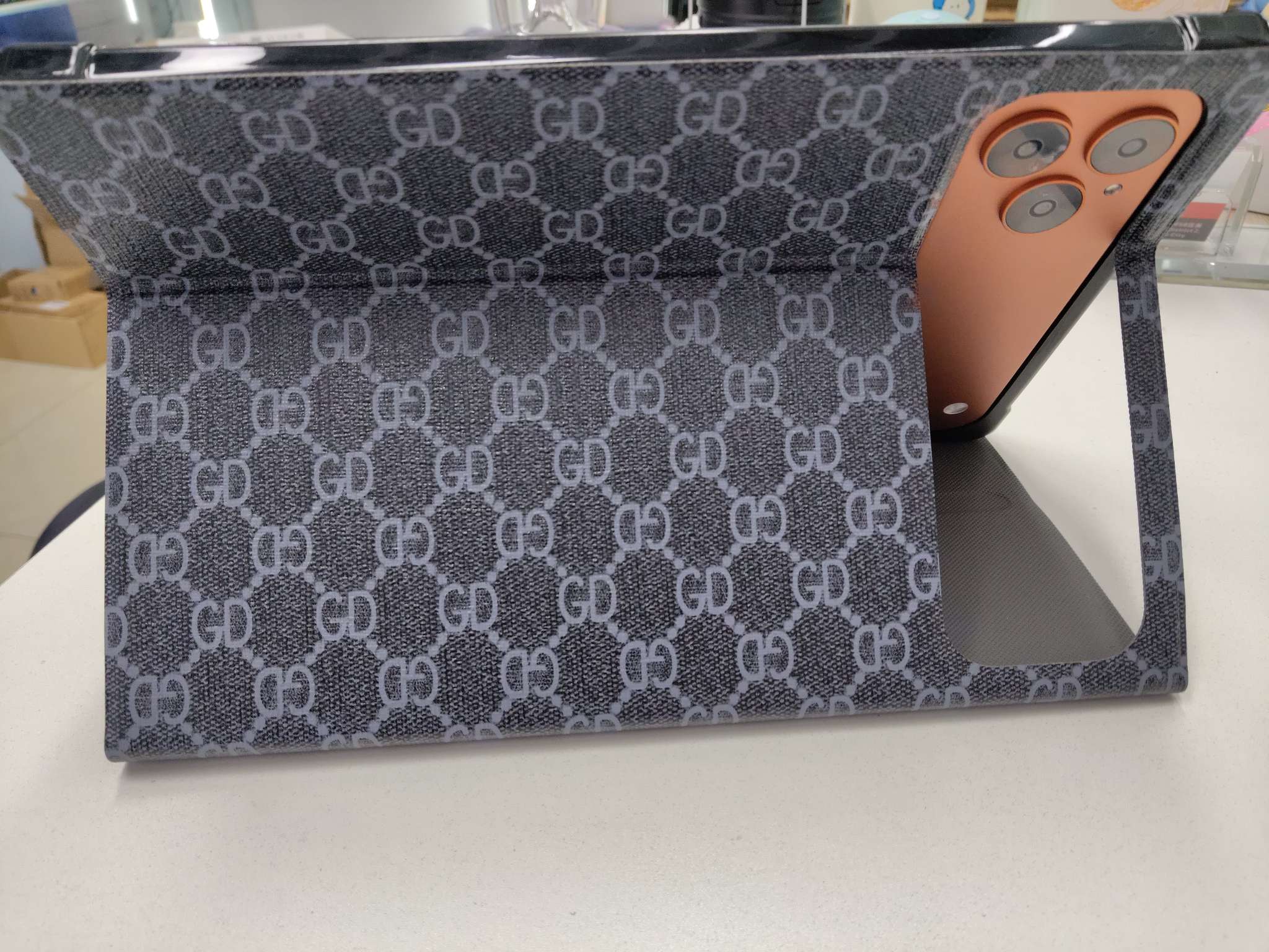 【数码电脑】高清轻薄便携笔记本电脑 8GB内存 256GB固态存储适用办公学习  
【数码产品】多功能数码相机高清旅游拍产品图