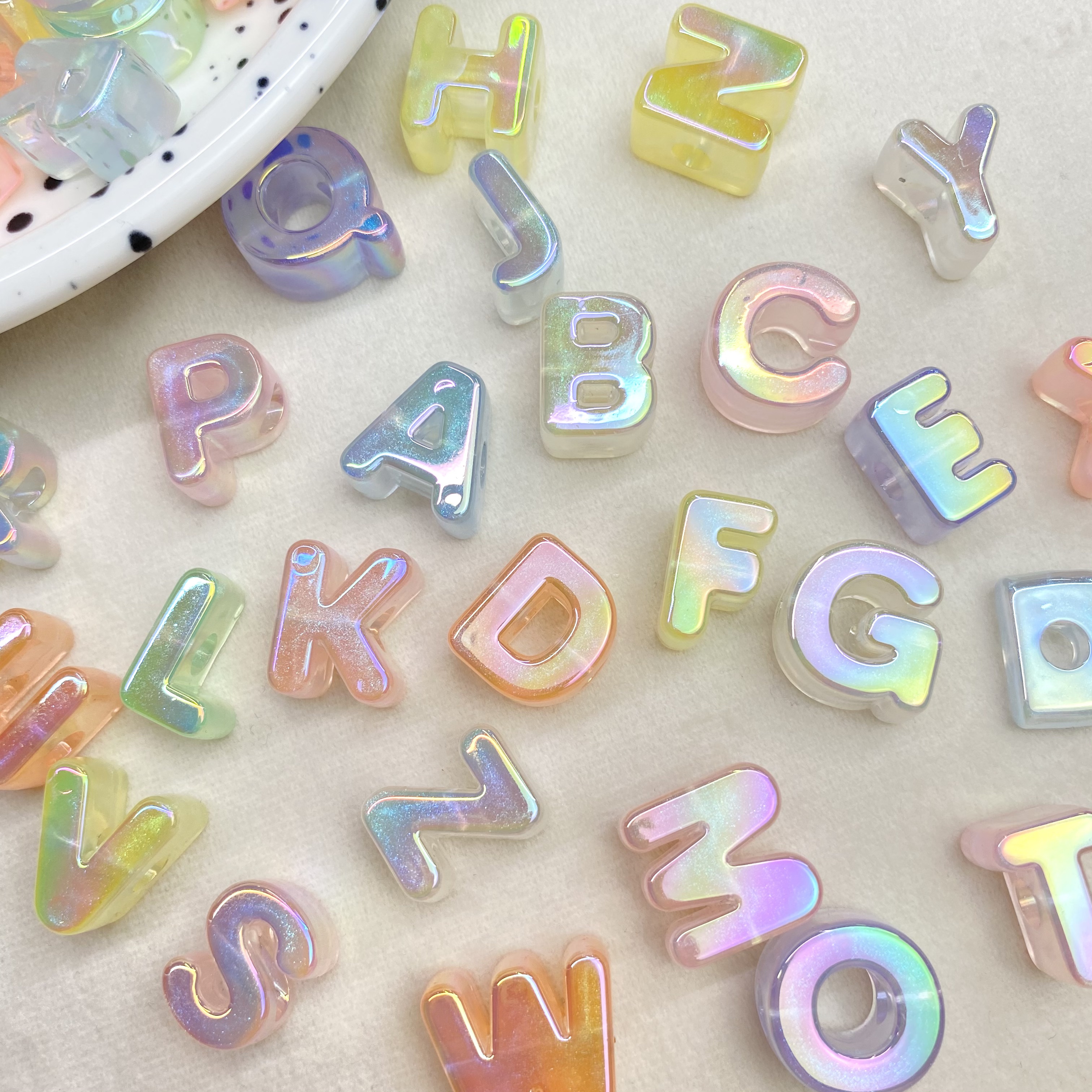 diy acrylic UV-coated luminous fine flash lettering beads/Materials for mobile phone chains, keychains, bags and pendants Item Picture