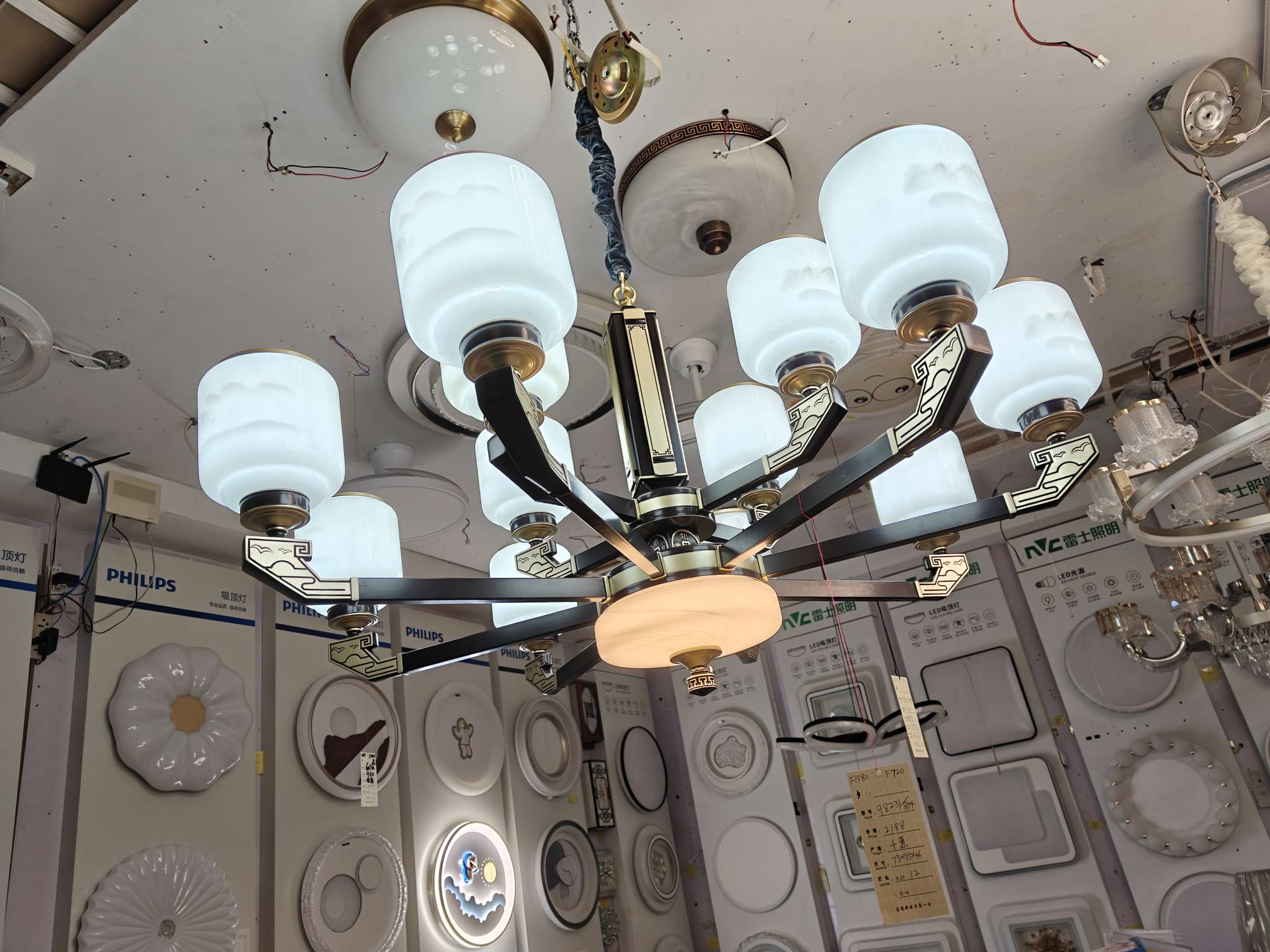 12 new Chinese-style light luxury chandeliers, black gilded all-copper living room lamps, jade lampshades, villa engineering lamps, wholesale in Yiwu 98231