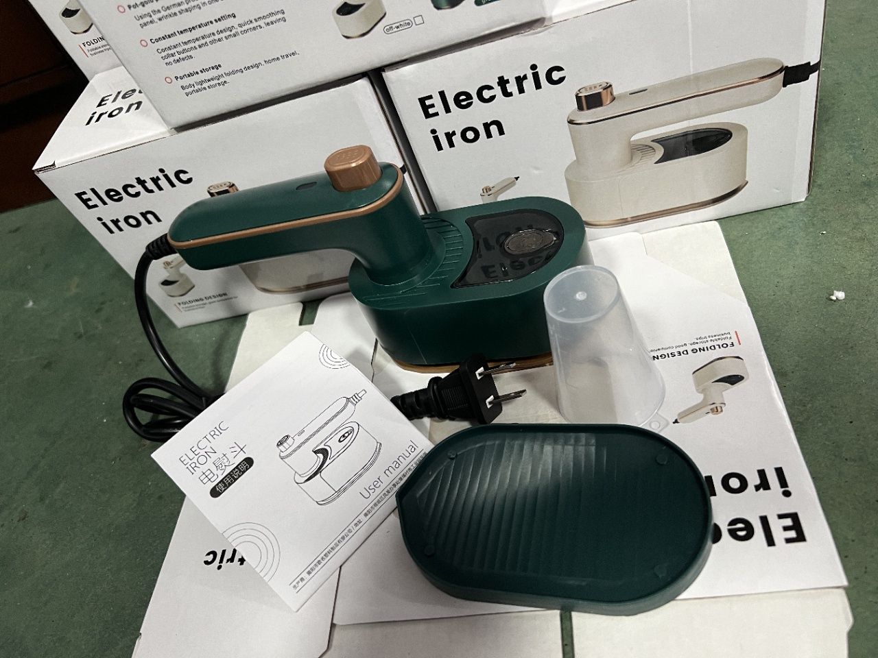 MY-113 Mini Iron, multi-functional electric iron, hanging Iron, household handheld electric iron, quick ironing of clothes, portable electric iron Specification image