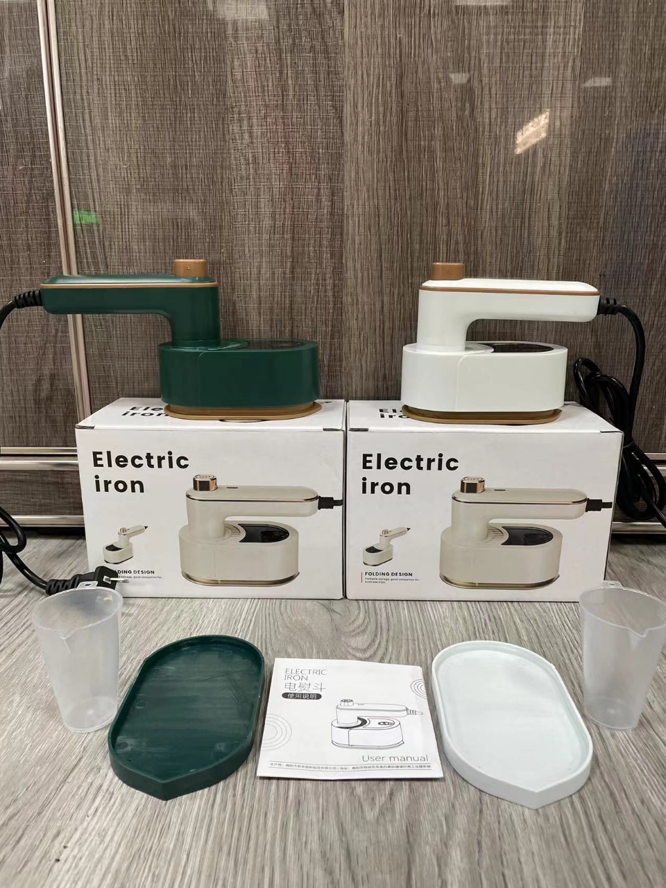 MY-113 Mini Iron, multi-functional electric iron, hanging Iron, household handheld electric iron, quick ironing of clothes, portable electric iron Application Scenario