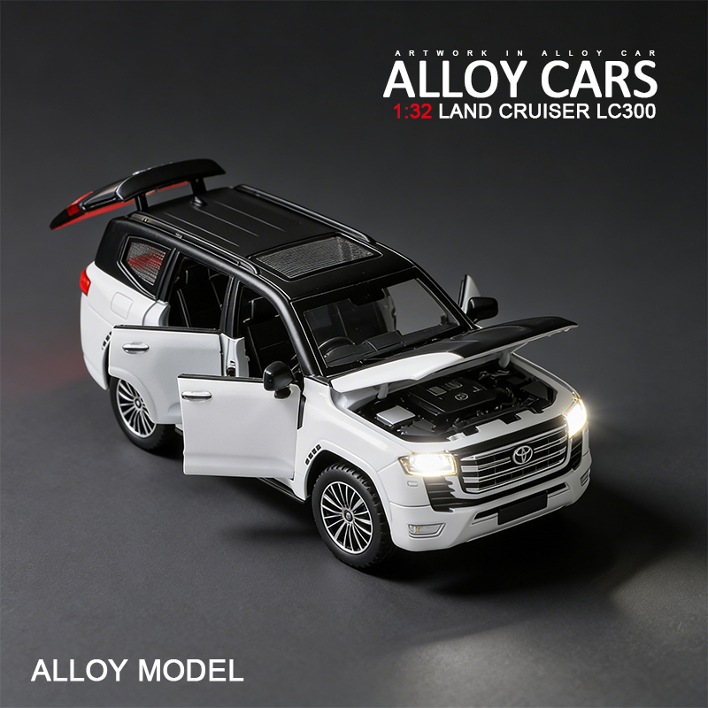 1:32 alloy car model, white Toyota Land Cruiser LC300 toy car model, children's toy car, car model collectible Specification image