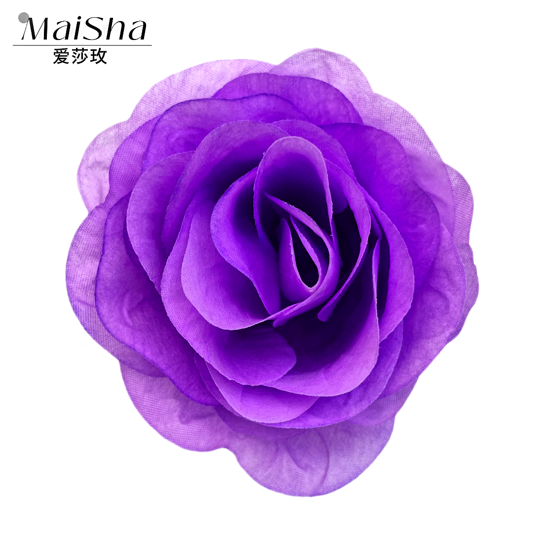 The main body of the rose is made of anti-real flower pieces, with multi-layer flower pieces. It is a rose bouquet, flower arrangement, plant wall decoration, and wedding flower arrangement Item Picture