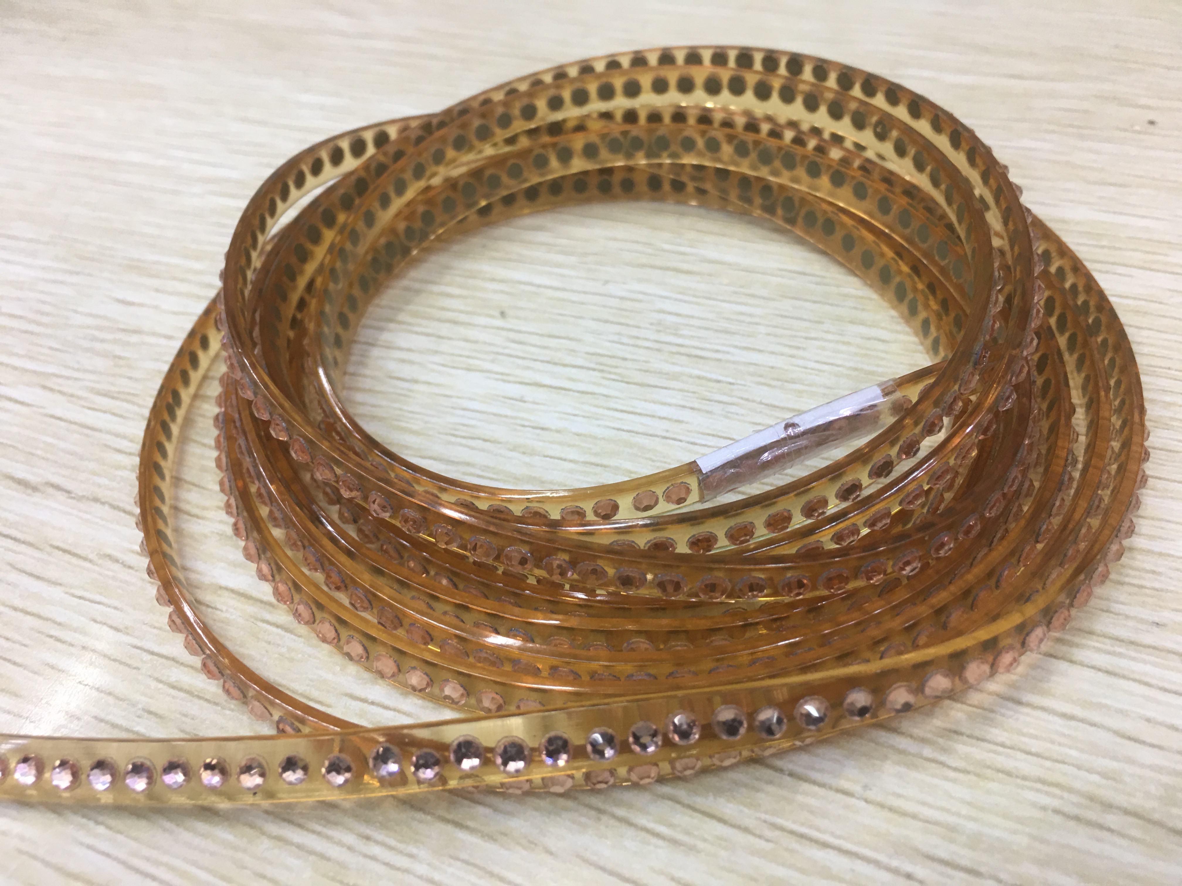 爆款高档女鞋鞋面材料超透明PVC水钻条罗马凉鞋钻装饰配件#pvc磨砂条详情3