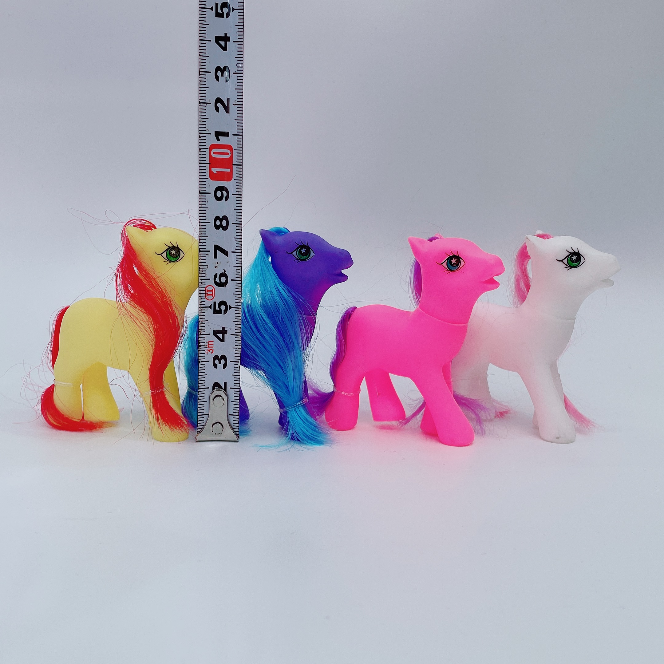 Mascota del año del caballo arco iris caballo bondadoso cry cry caballo juguete de peluche coche pastel decorativo hogar juguetes caja ciega colgante regalo Application Scenario