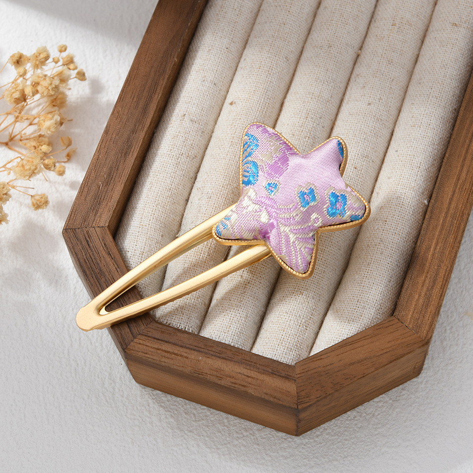 饰品白底实物图