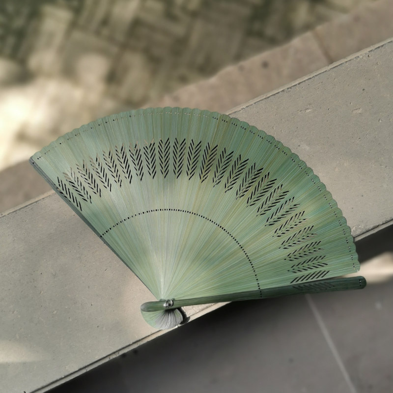 老阊门素雅镂空全竹折扇工艺扇纯色扇子汉服古风时尚复古竹青绿