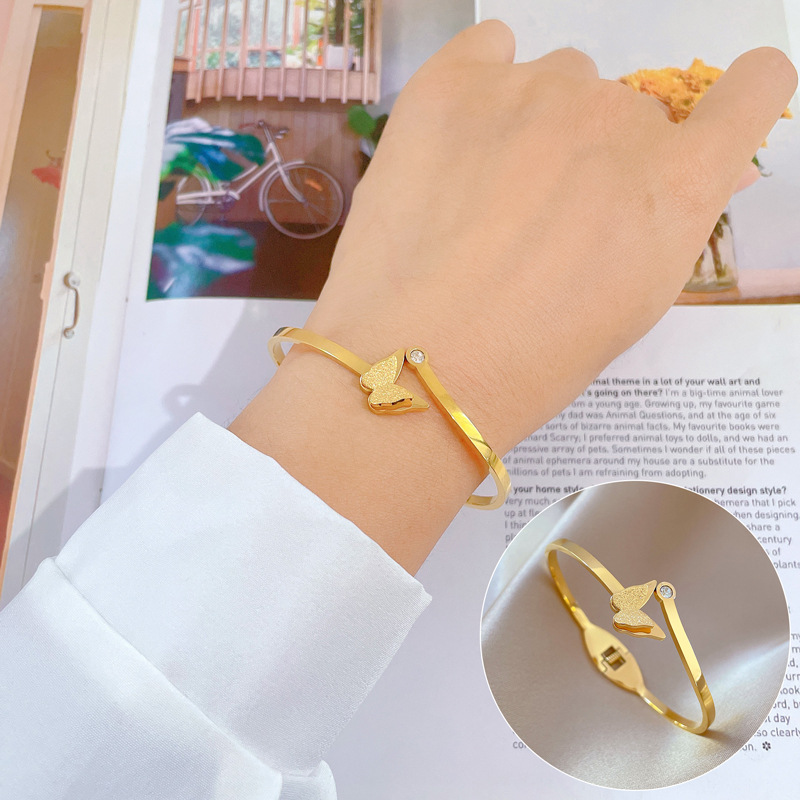 【通体钛钢】欧美INS风蝴蝶钛钢手镯极简跨境复古时尚不锈钢手饰