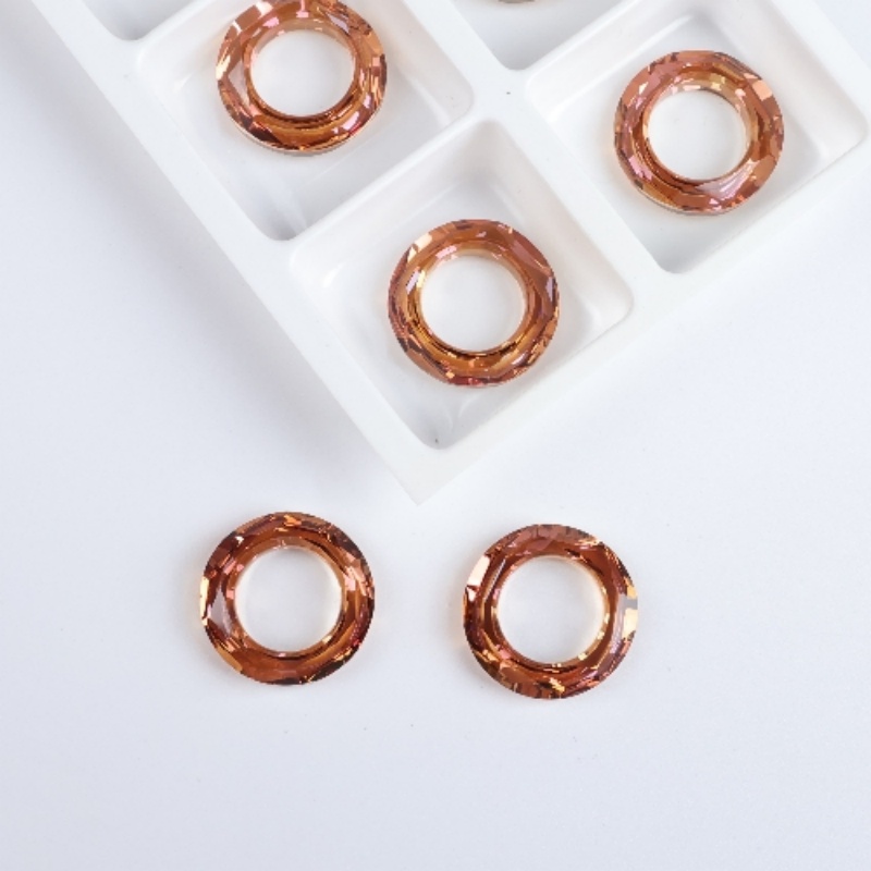 Austrian Crystal 4139 Angel Ring Pendant from Shi Family, genuine 20MM crystal copper diy jewelry pendant from Hua Zi Application Scenario