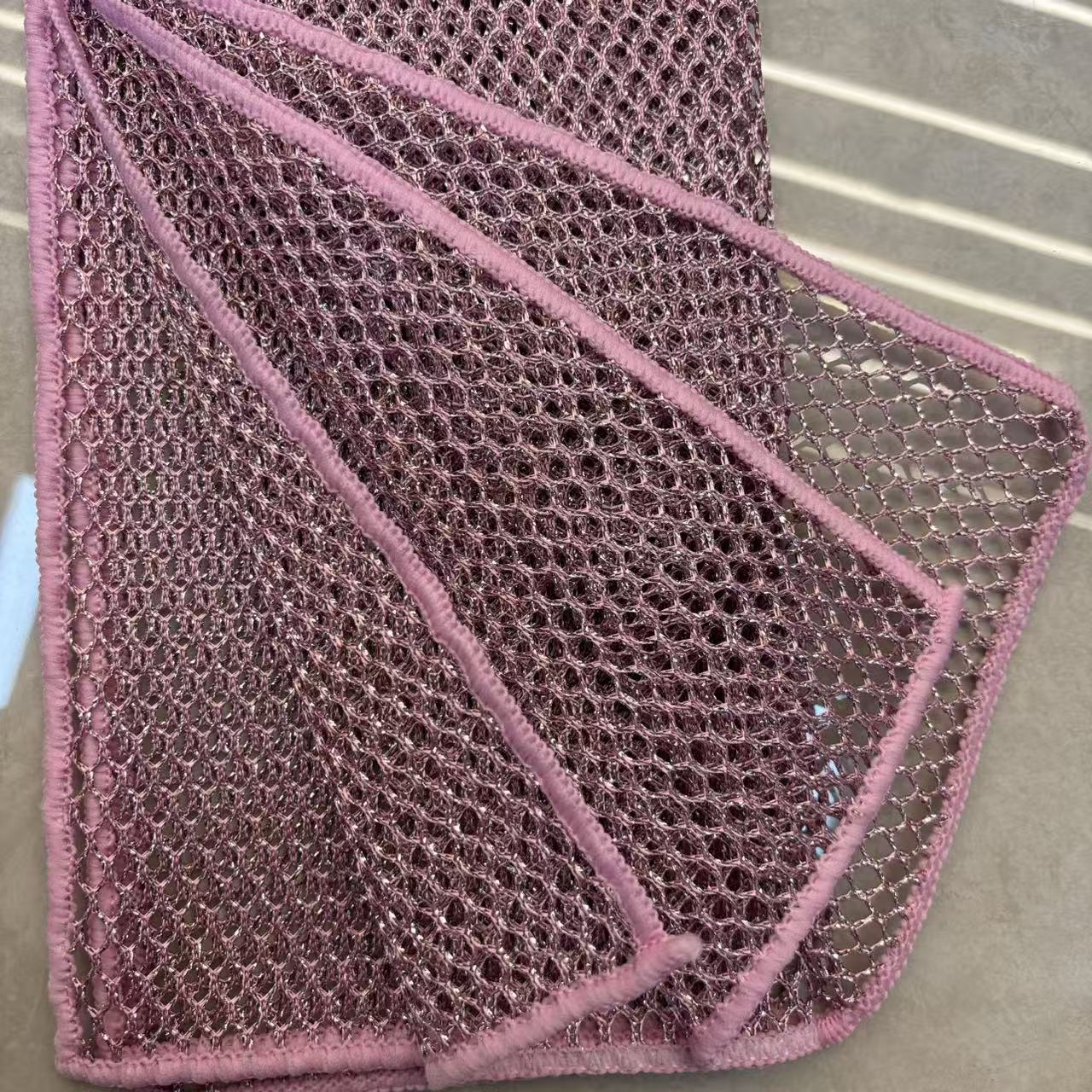Honeycomb silver wire cloth, grid cloth, dishwashing cloth, pot scrubbing cloth, kitchenware and stove cleaning cloth details Picture