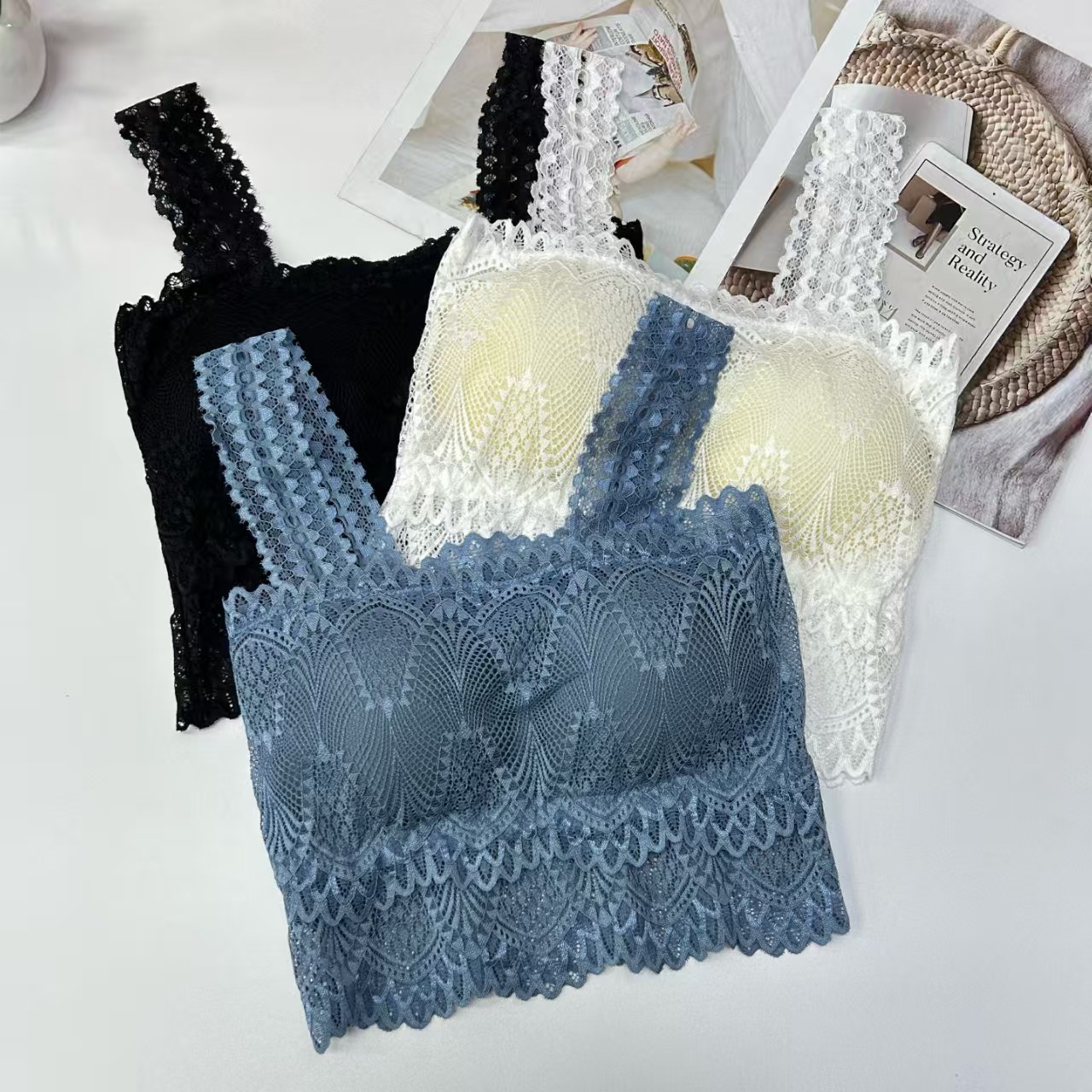 507# Export Middle East and Africa Halter top for women, broadband lace halter top, comfortable, breathable and sexy lace halter lingerie, QNI details Picture