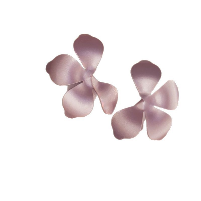 Silver needle European and American cross-border matte flower stud earrings, niche and simple style, versatile earrings, light luxury and high-end earrings for women Item Picture