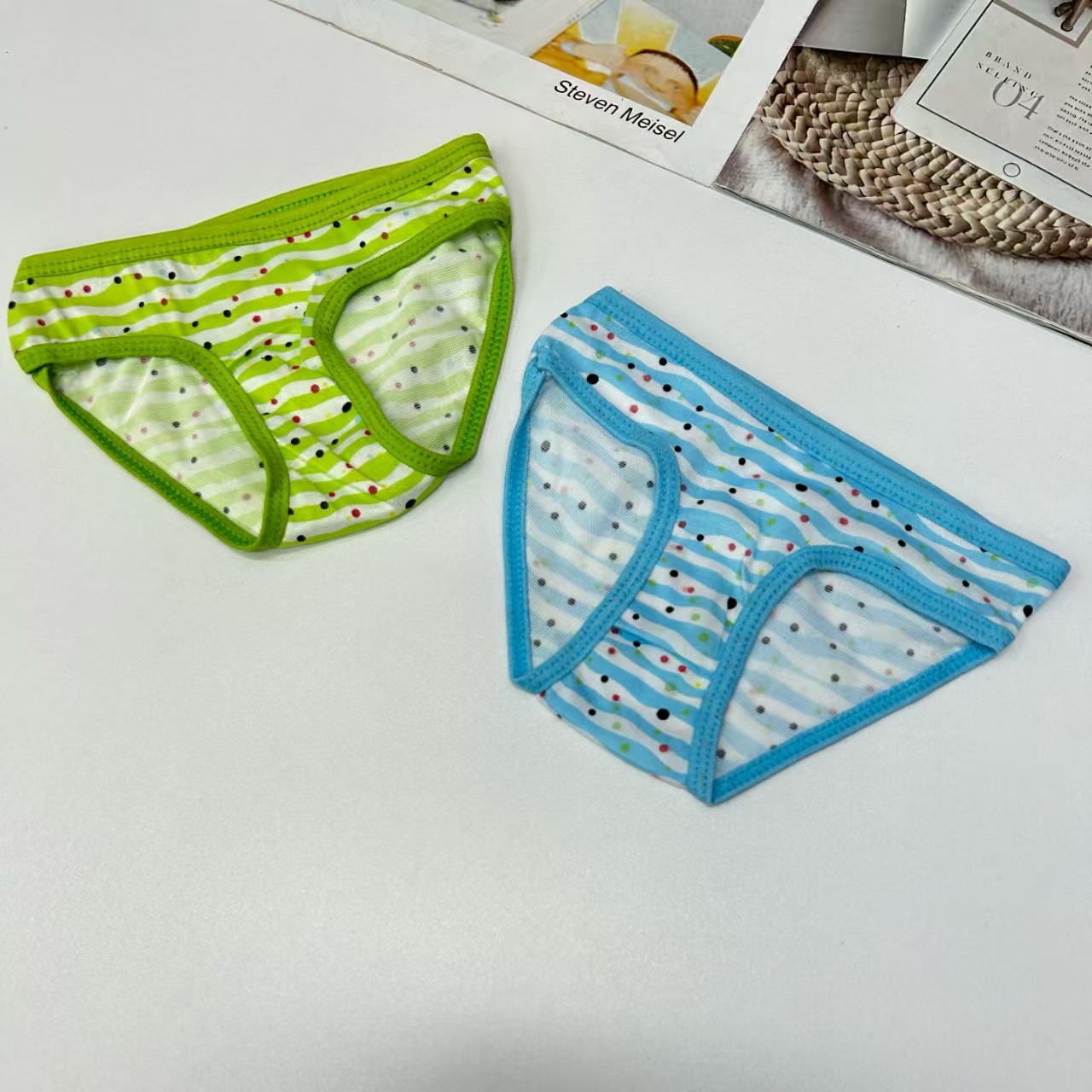 DD-8013# Children's underwear for export to the Middle East and Africa, polt-colored printed children's clothing, comfortable and breathable underwear for women, QNI details Picture