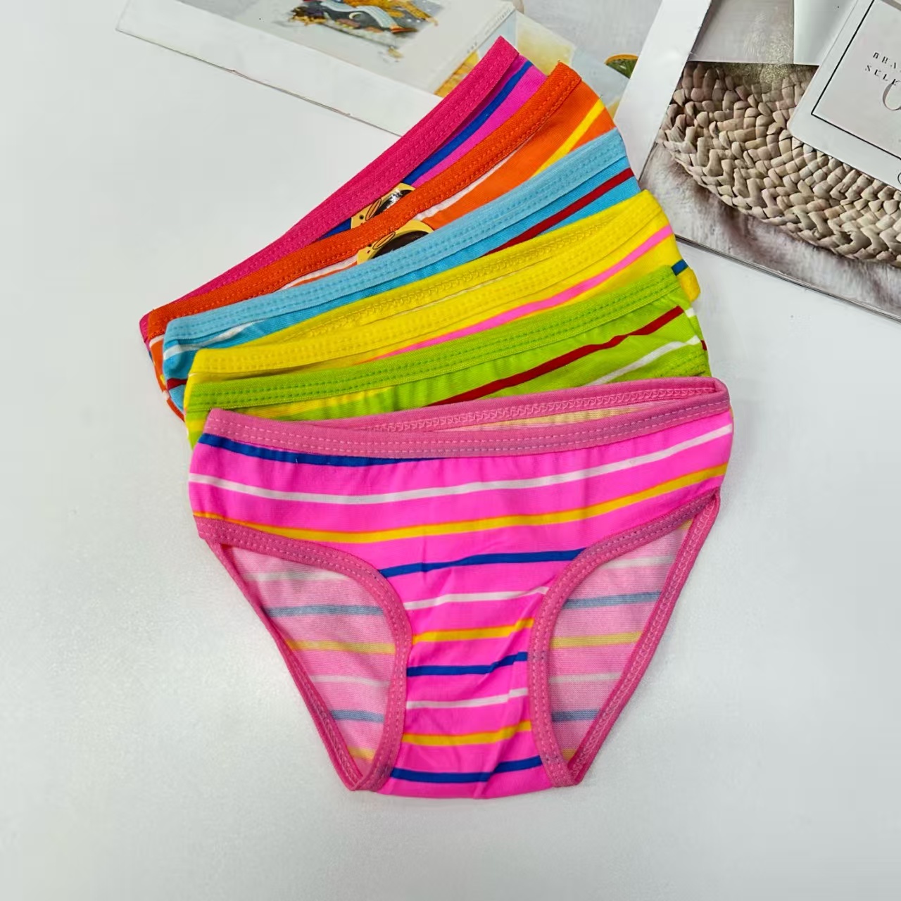 DD-8099# Children's underwear for export to the Middle East and Africa, striped color printed children's underwear, comfortable and breathable underwear for women, QNI Specification drawing