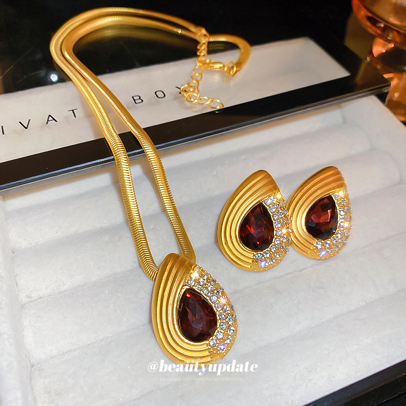 银针镶钻水滴耳环项链套装轻奢夸张中古气质耳坠时尚复古饰品批发