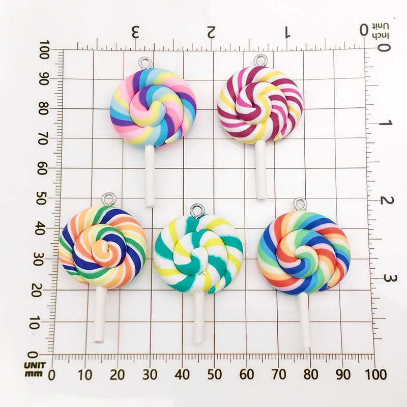One simulated lollipop candy resin pendant, earrings, keychain, bag pendant, pendant, DIY accessory Application Scenario