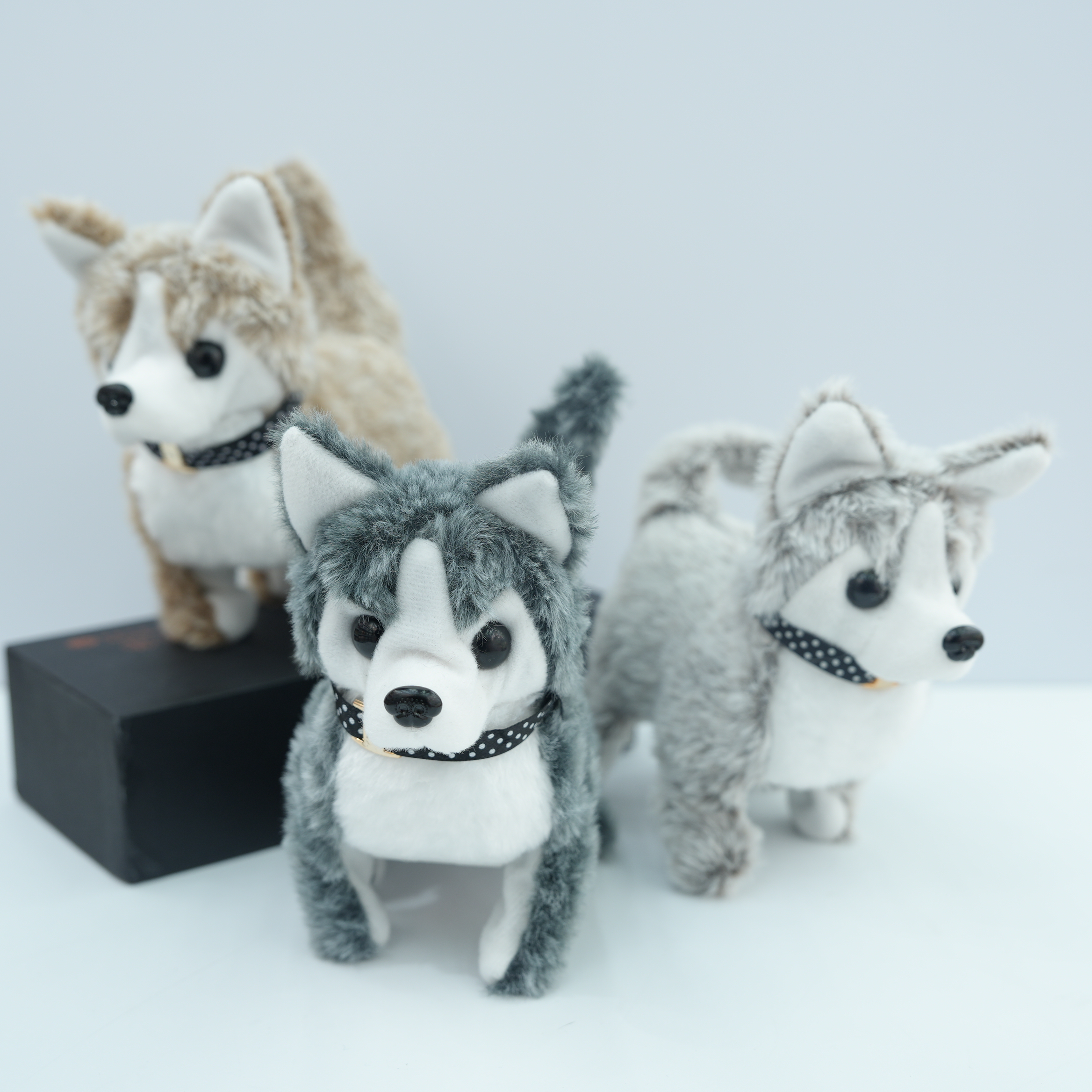 电动毛绒玩具仿真玩具小狗哈士奇跨境爆款儿童玩具玩偶会走会叫会动耳朵电子宠物狗狗哈士奇