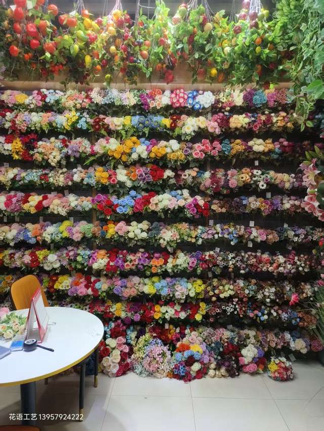 Direct supply of artificial gladiolus and Phalaenopsis for modern home living rooms, balconies, dining tables, plastic silk flowers, artificial flowers, decorative items, high-end artificial flowers, wedding artificial flowers, waterfalls, artificial plant walls, artificial flowers detail image 17