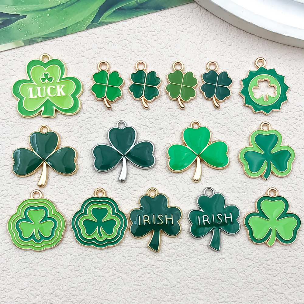 Irish clover DIY jewelry accessories, clover hats, Beer festival necklaces, pendants, keychains, small pendants
