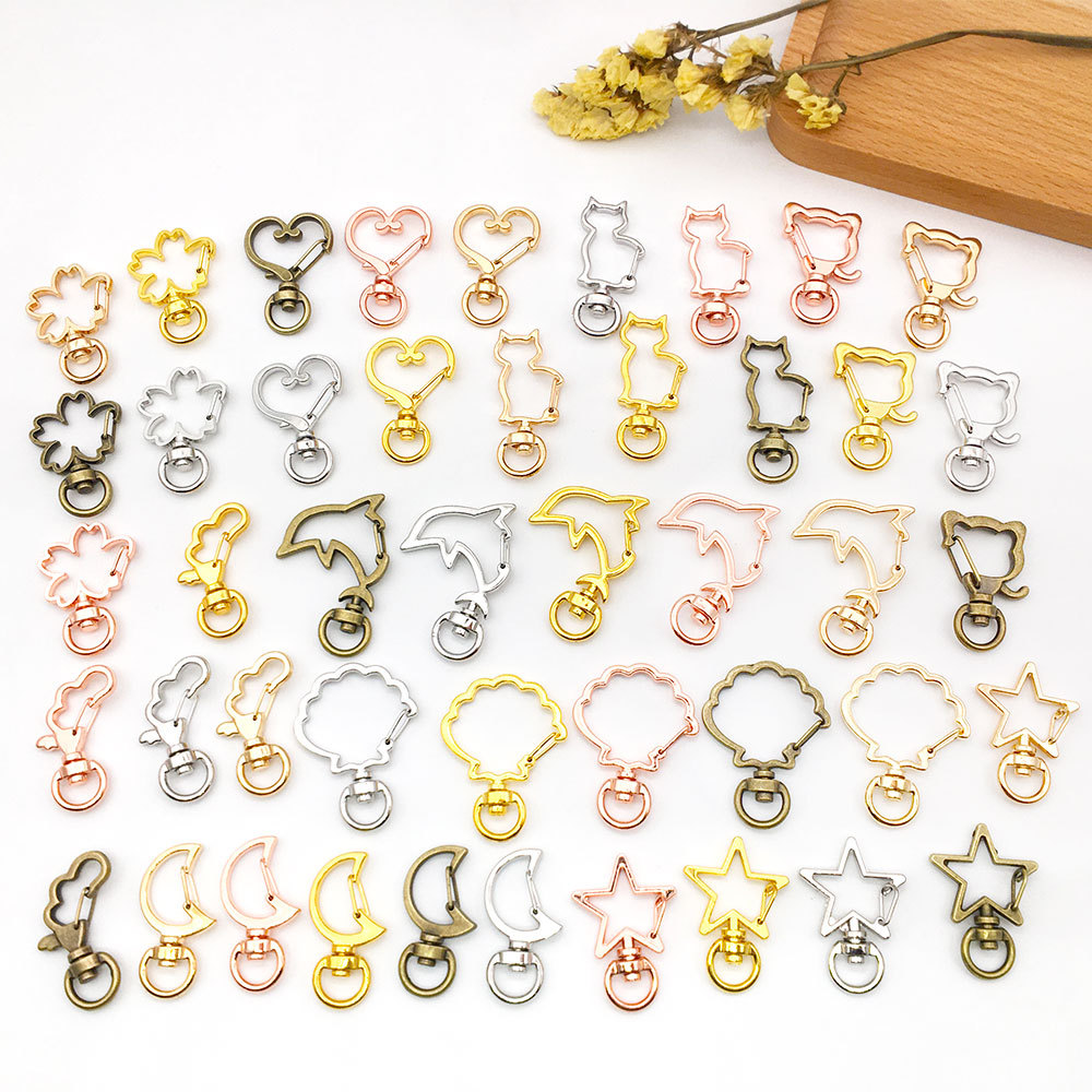 Color-preserving hanging plating heart-shaped keychain accessory diy decoration plum blossom cloud five-pointed star dog buckle moon-shaped hook buckle