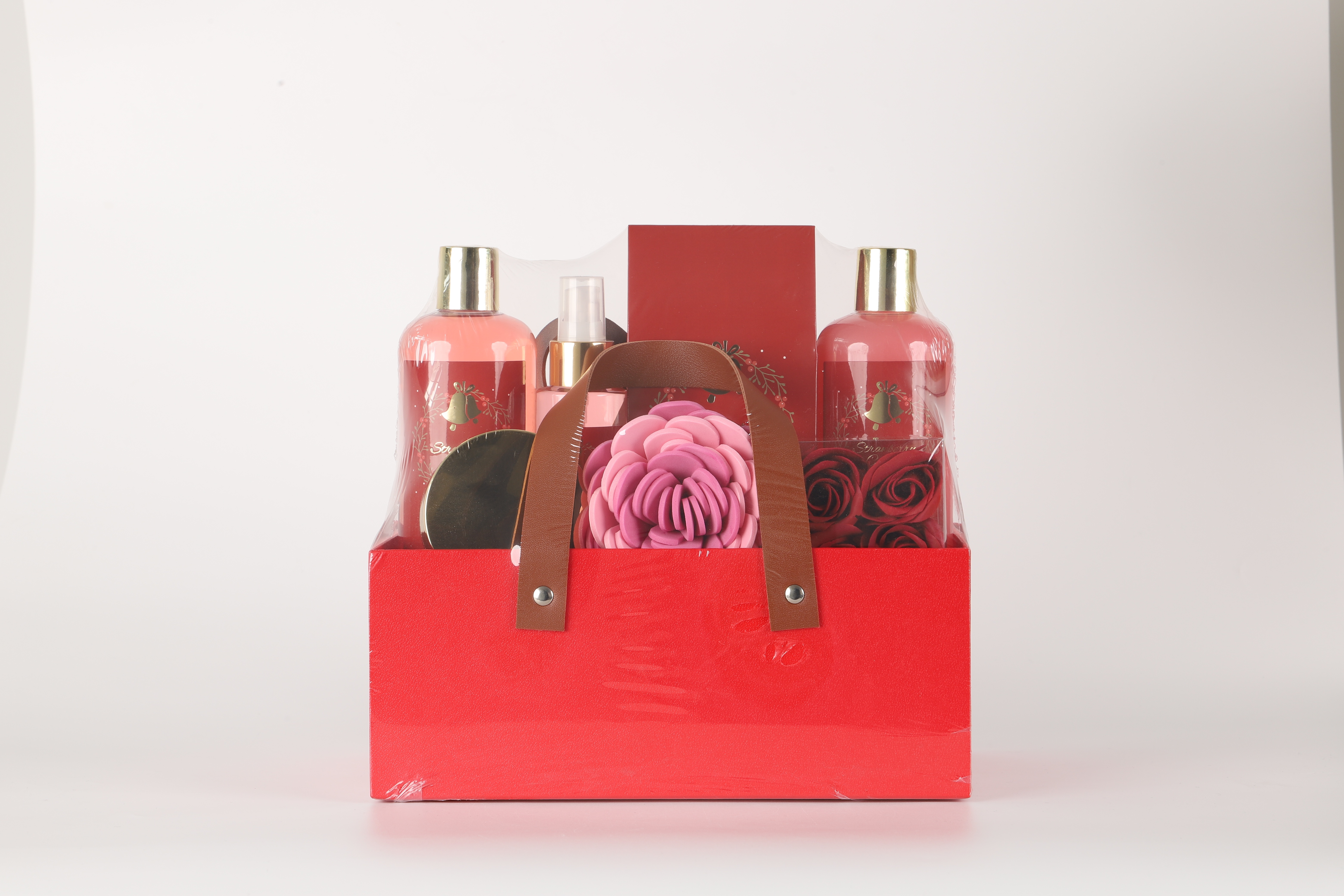 Christmas gift Red Bath gift box set: Body Wash, Perfume, bath salt, bath ball, Scrub (seven-piece set). You can choose your own fragrance type. ODMOEM design, a great gift