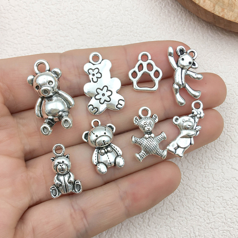 Ancient silver alloy toy bear animal series pendants, pendants, diy bracelets, necklaces, keychains, accessories details Picture