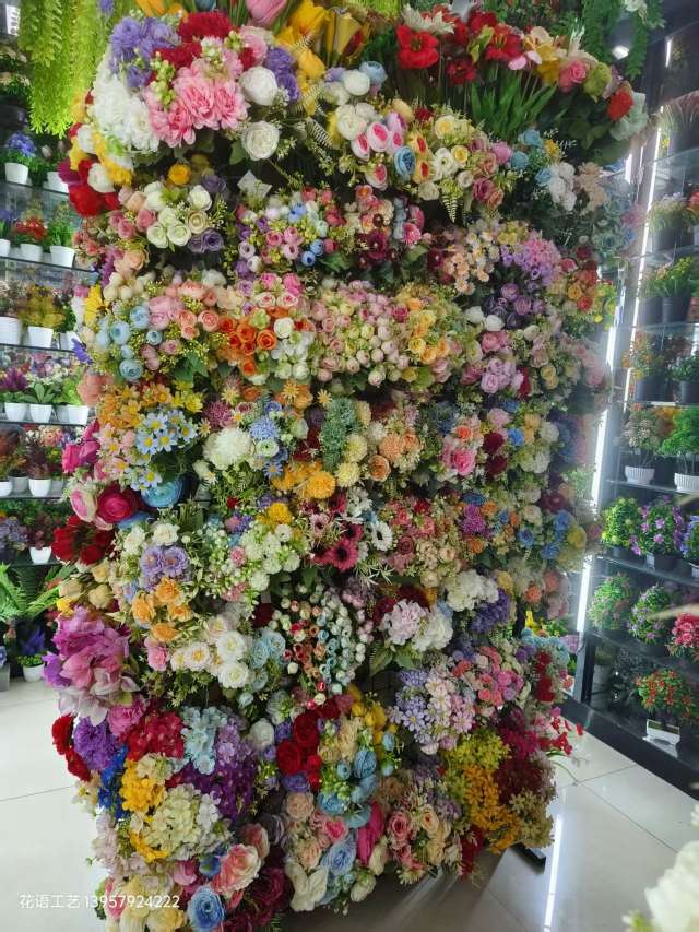 Artificial calla lilies, a popular handmade indoor green plant, can be placed in the living room for lazy people. Artificial fresh flowers... Artificial flowers for wedding celebrations, artificial flowers for waterfalls, artificial plant walls, artificial flowers detail image 20