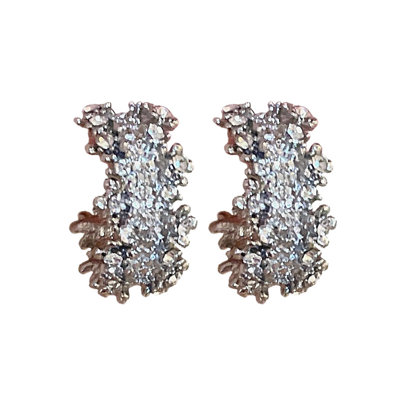 Silver needle diamond-encrusted, ultra-sparkling, simple C-shaped stud earrings, cold and elegant style, light luxury and high-end earrings wholesale Item Picture