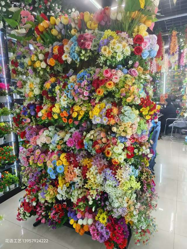 Artificial calla lilies, a popular handmade indoor green plant, can be placed in the living room for lazy people. Artificial fresh flowers... Artificial flowers for wedding celebrations, artificial flowers for waterfalls, artificial plant walls, artificial flowers detail image 19