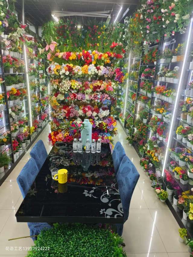 High-quality appearance level lily ceramic simulation potted plant decoration, living room indoor dining table plant bonsai decoration, shooting prop display, ins simulation creative potted plant decoration, green plant artificial flower, table bonsai decoration gift detail image 19