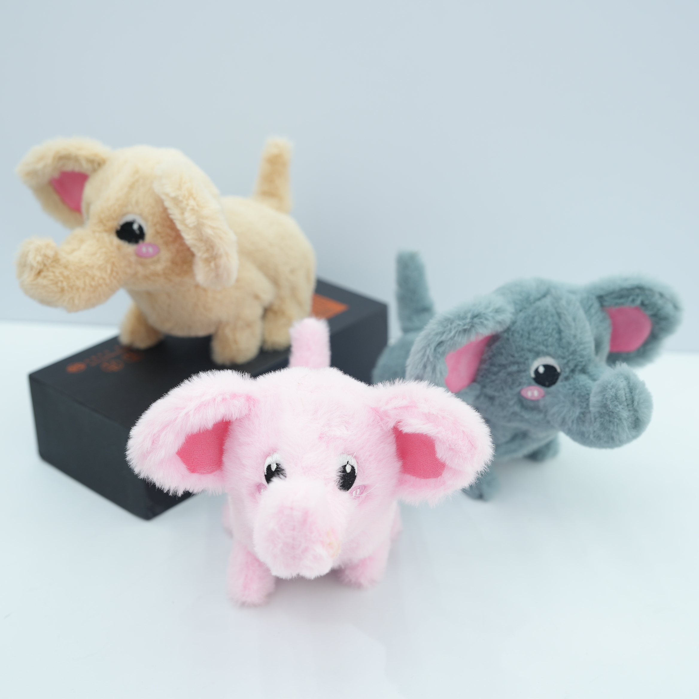 电动毛绒玩具仿真动物大象跨境爆款儿童玩具玩偶会走会叫会动耳朵电子宠物电动大象