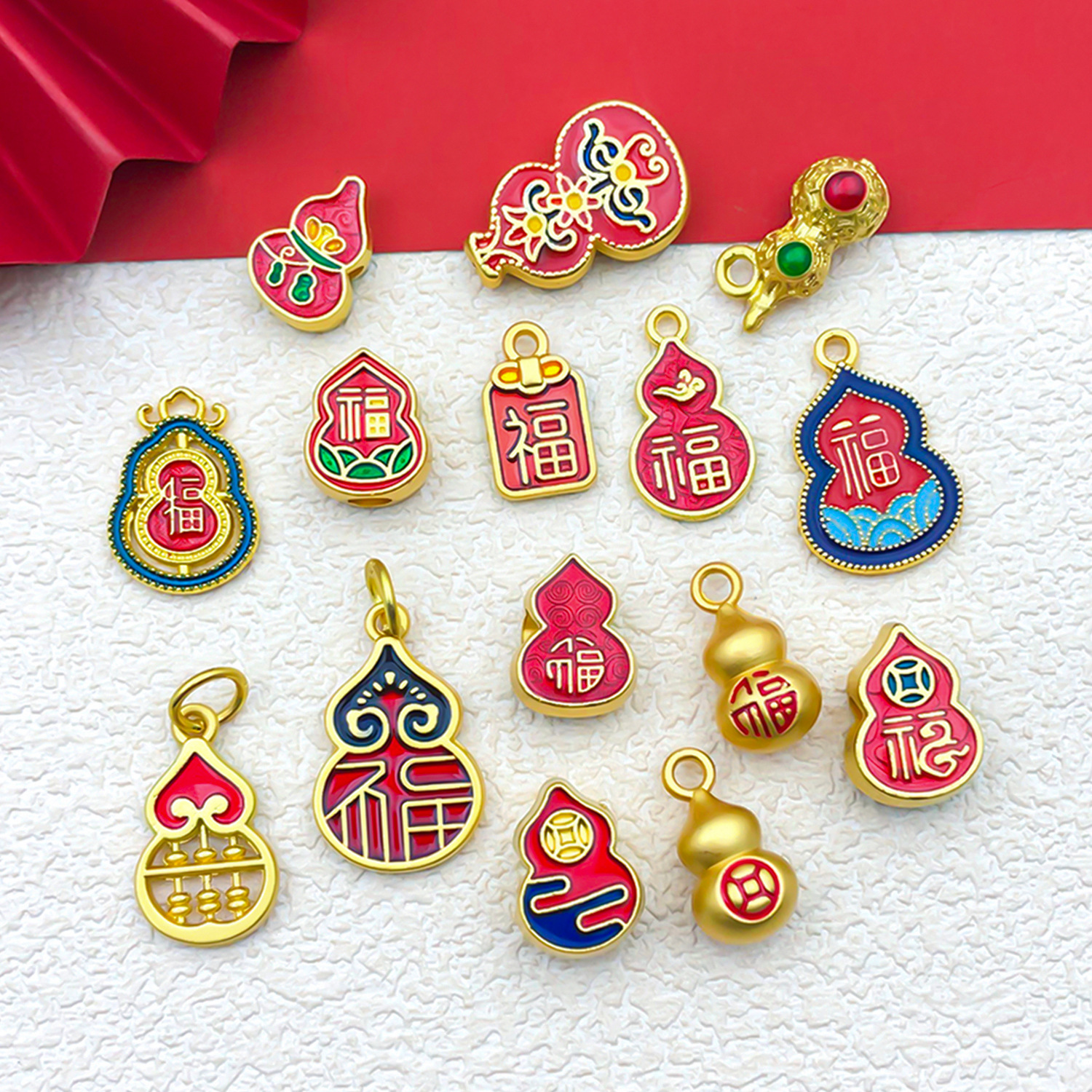 Chinese-style ancient-style golden gourd "Fu" character diy pendant necklace bracelet with beads, handcrafted beaded jewelry and blued accessories details Picture