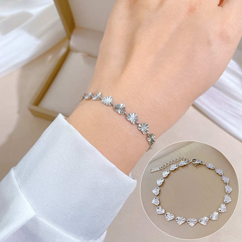 【 All-titanium Steel 】 Dongdaemun Personalized laser heart-shaped Chain bracelet, a retro best friend of a female Internet celebrity Specification image