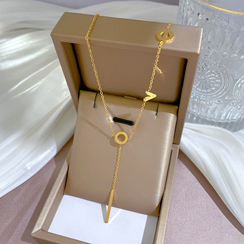 【 All-Titanium Steel 】LOVE Minimalist style couple stove, real gold necklace, female Instagram influencer collarbone chain accessory