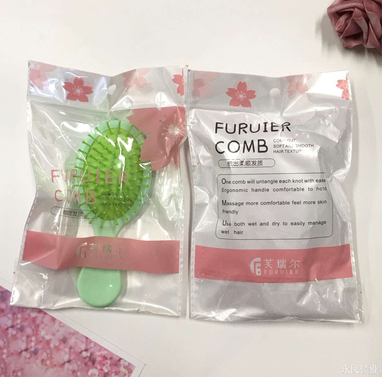 【 Yongmin Mirror Industry 】W1911 Children's Comb is small, convenient and portable, suitable for export during student days detail image 3