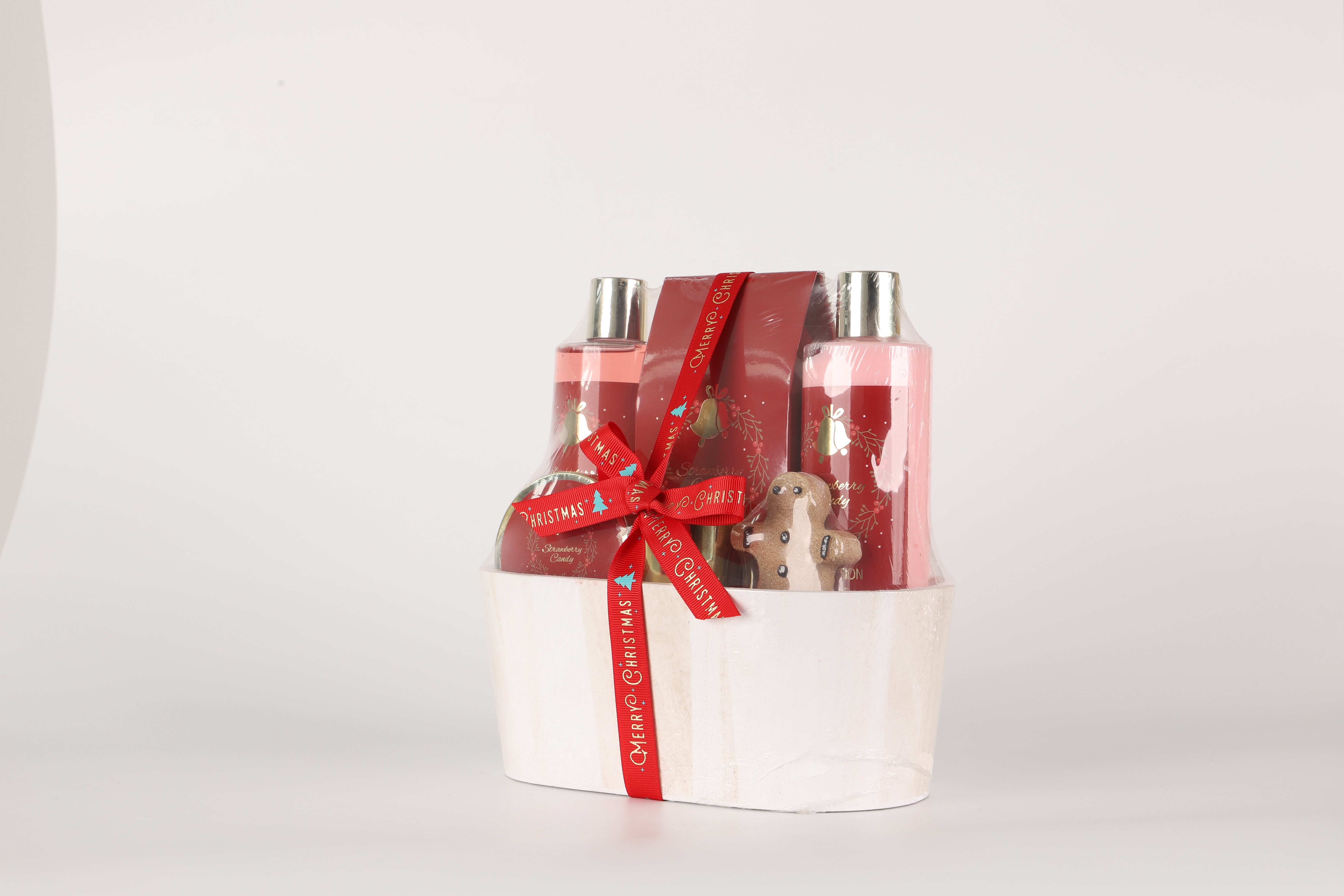 Christmas Bath Gift Set High-end bathroom gift set, optional scented body lotion, body wash, bath salt, scrub, explosive salt, scented candle combination Application Scenario