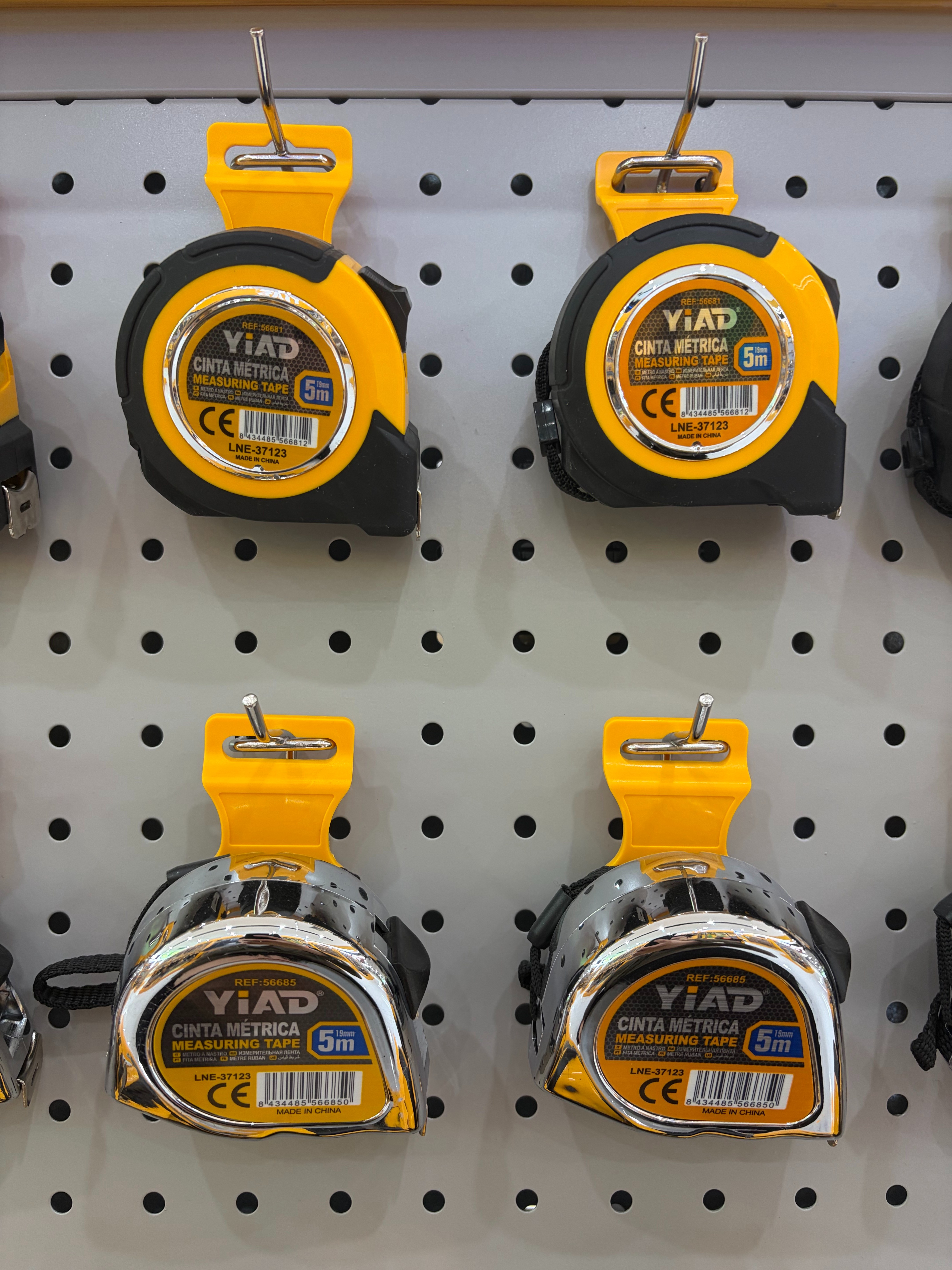 Tape measure, hardware tools, manual tools details Picture