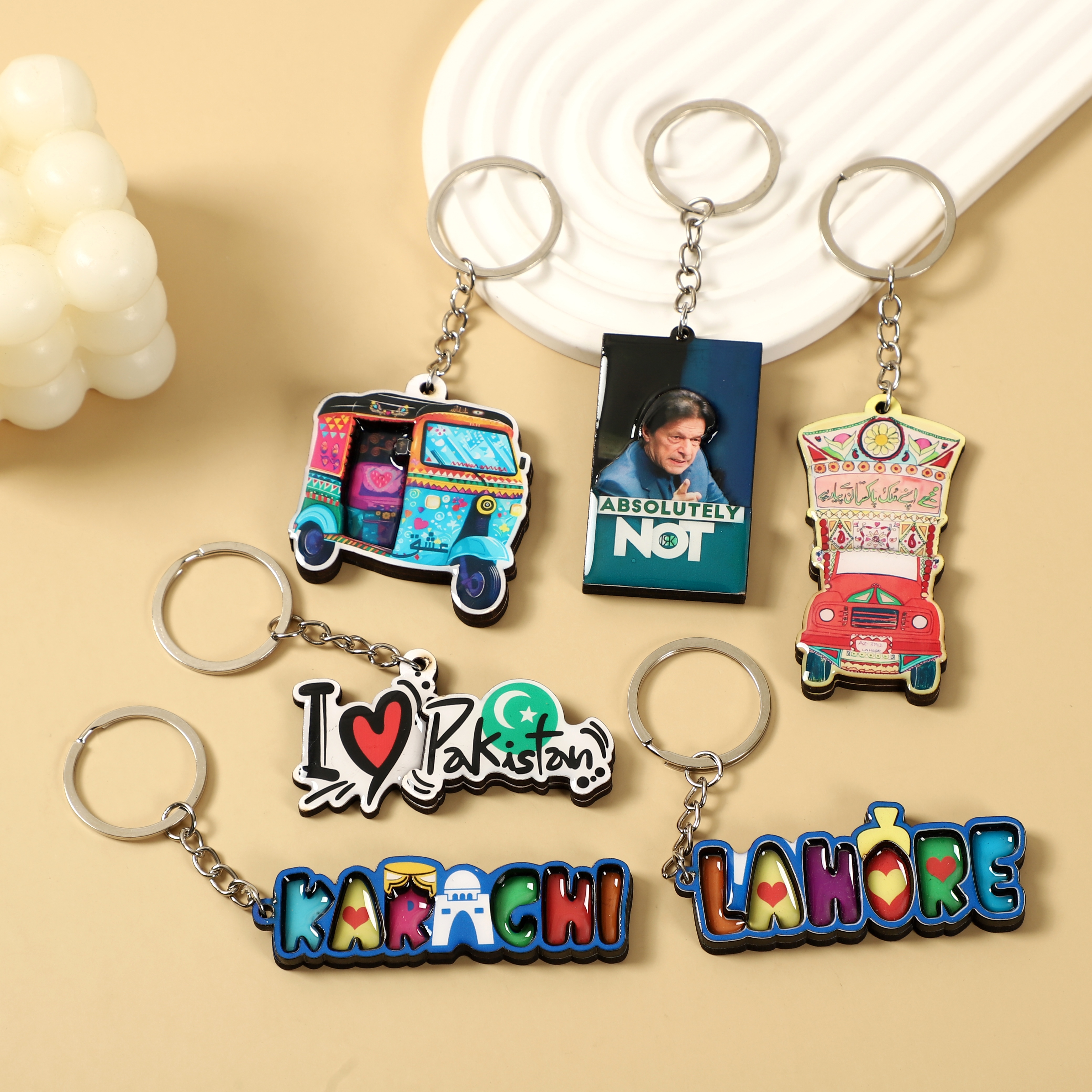 源头工厂 外贸 双层滴胶木质钥匙圈钥匙扣挂饰旅游纪念品定 制