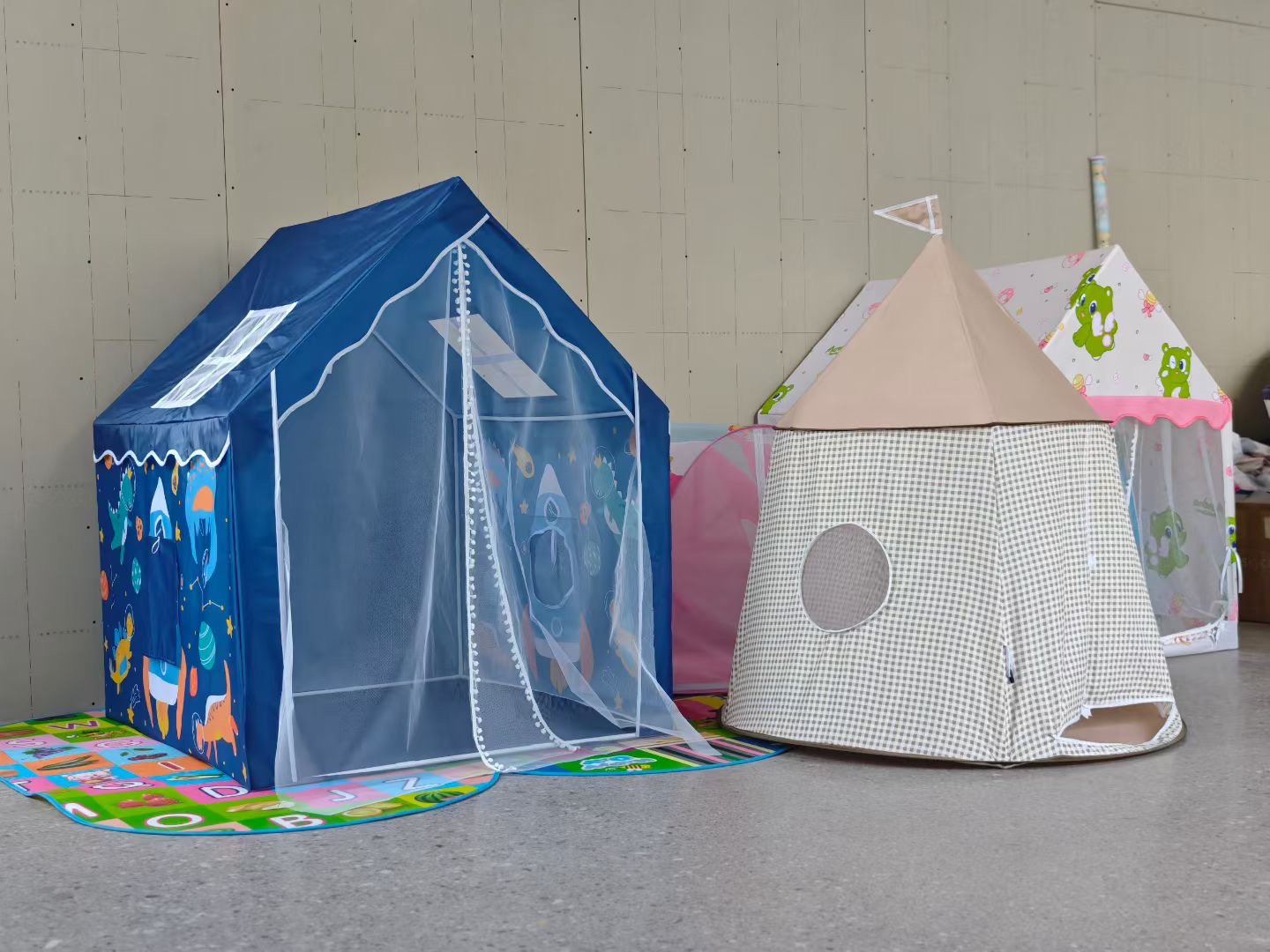 公主篷儿童户外野营帐篷 儿童户外用品帐篷 便携式儿童帐篷