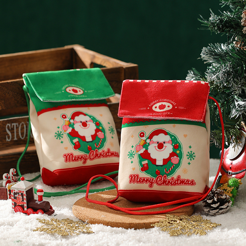 2025 New Creative Christmas gift Velvet Apple bag Christmas Gift Christmas Eve Apple box drawstring pocket hand-held Application Scenario