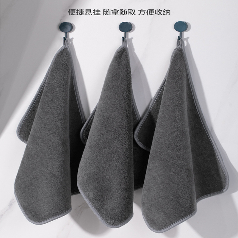 Double-layer coral fleece towel, grey thickened absorbent car towel, soft and not prone to shedding, car wash towel, home cleaning Specification image