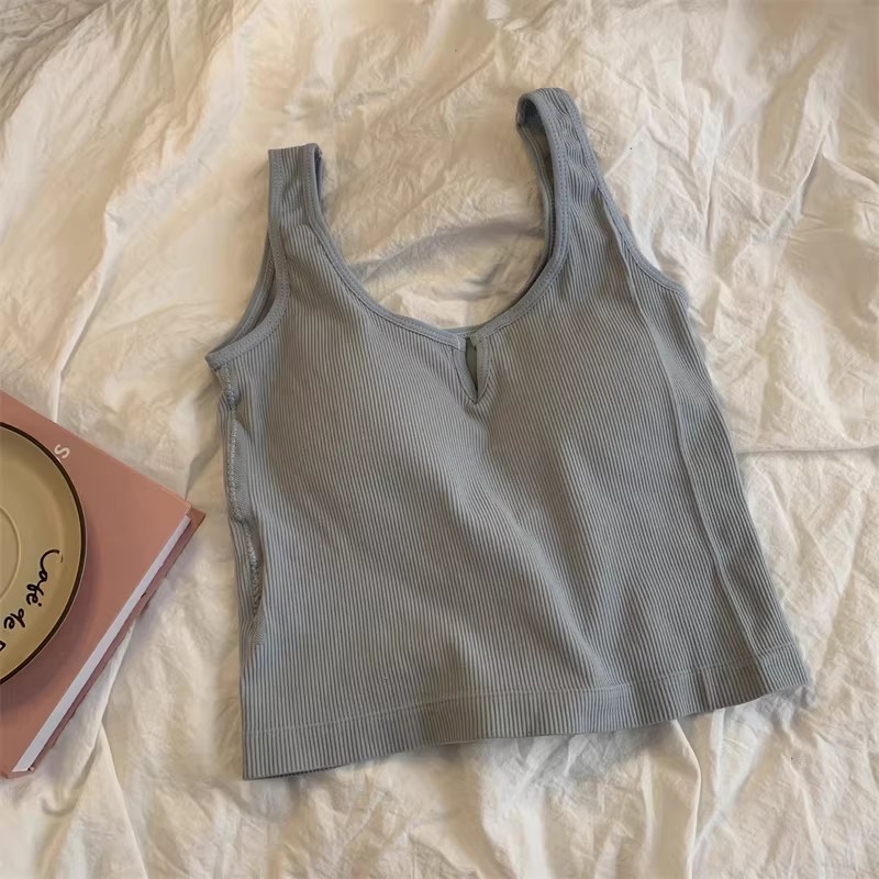 For women, wear a summer top with a strapless top inside, a black and white strapless top, and a strapless bottom layer with a beautiful back inside pic 7