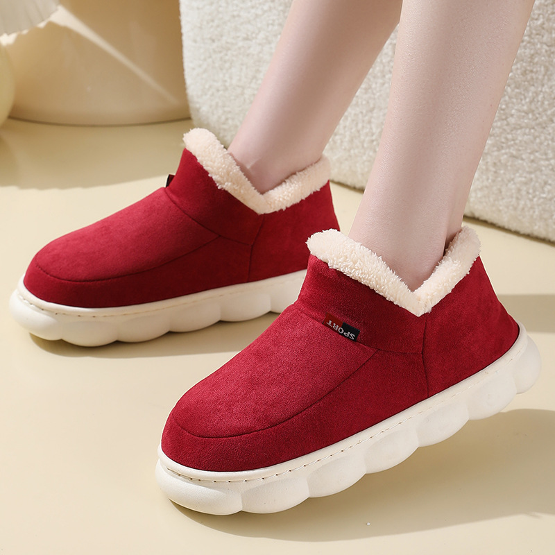New winter style cotton shoes for the elderly, men's and women's outerwear with padded heels and fleece, indoor warmth, thick-soled slippers, cotton, comfortable for home use Application Scenario