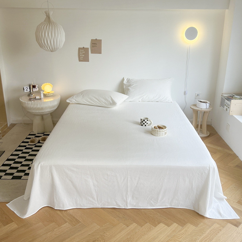 Wholesale skin-friendly cotton bed sheets, single pieces of solid-color washed cotton quilts, single items, single student dormitories, one-piece consignment Application Scenario