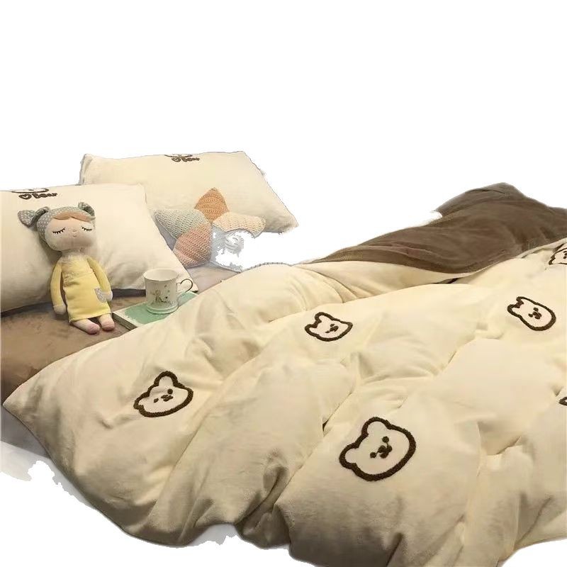 Hot-selling washed cotton student dormitory bed sets, 3-piece quilt covers, single-piece quilt covers, 4-piece quilt covers, direct supply and wholesale from the manufacturer Item Picture