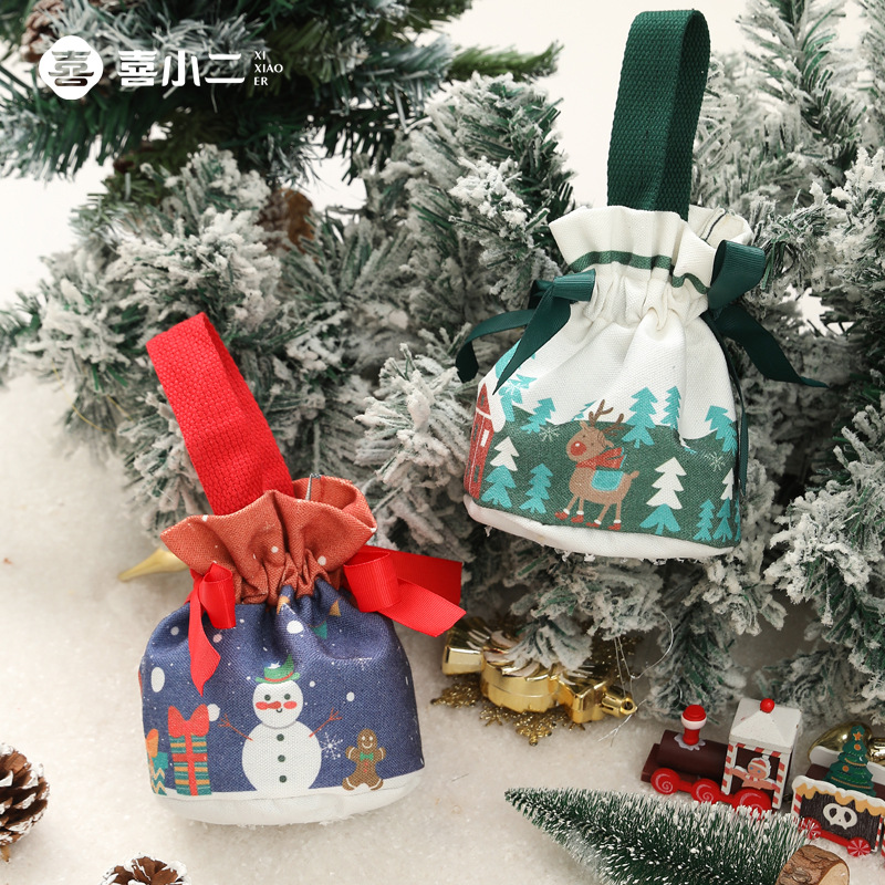 New Christmas Eve gift bags, apple bags, peace fruit packaging boxes, Santa Claus candy gift bags Application Scenario