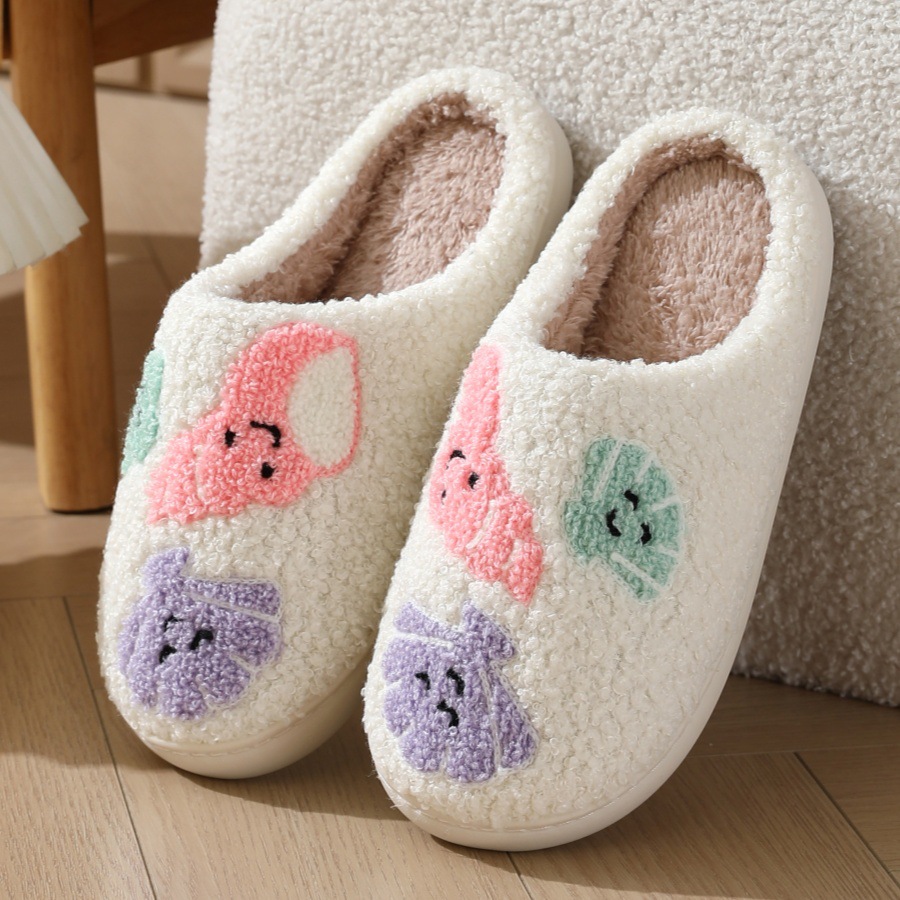 Cross-border best-selling slippers: Cotton slippers for women, winter, Christmas, Halloween, indoor home, plush warm cotton slippers details Picture