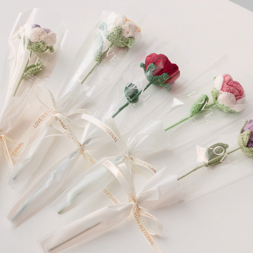 Knitted rose flowers, woven flower products, handmade knitted flowers, Valentine's Day, Mother's Day, preserved flowers, gift bag flowers Specification image